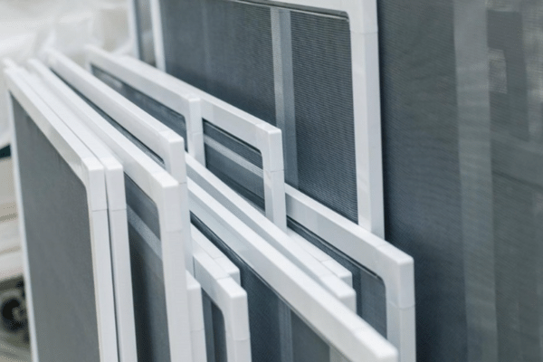 Window Screens or No Window Screens When Selling a House